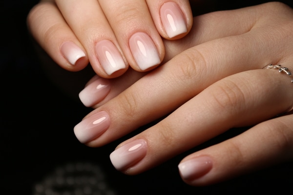 unhas de noiva degrade
